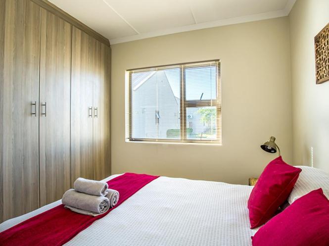 El Dorado Hotel And Self Catering Оудсхорн Стая снимка