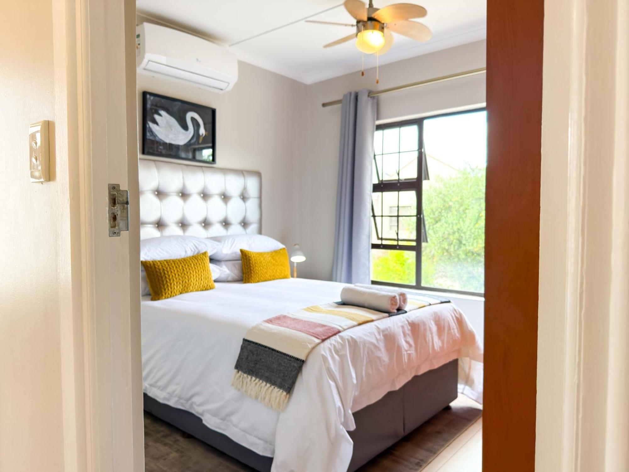 El Dorado Hotel And Self Catering Оудсхорн Екстериор снимка